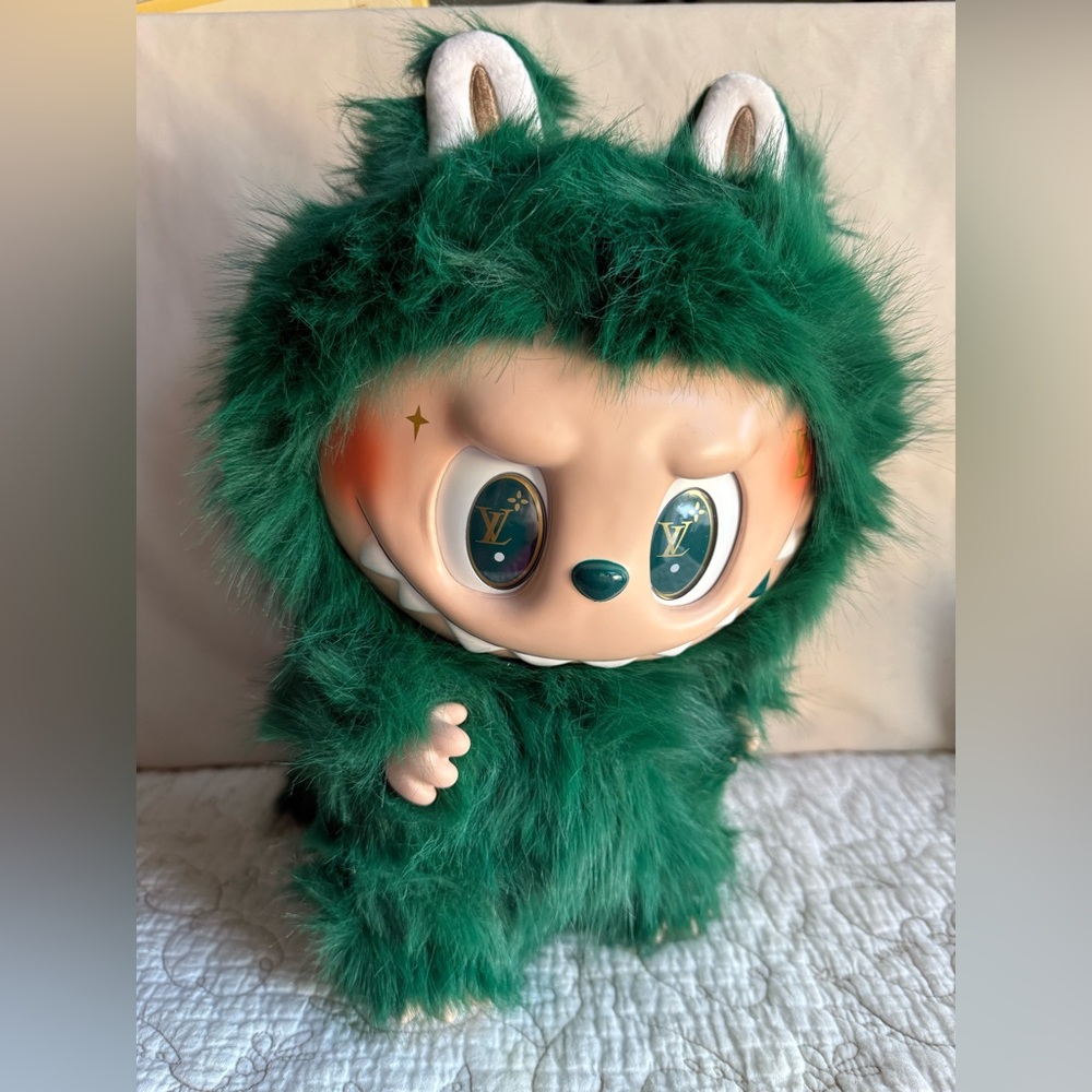 💚 Customized Zimomo 38cm 15” Green L V Eyes with a posable tail